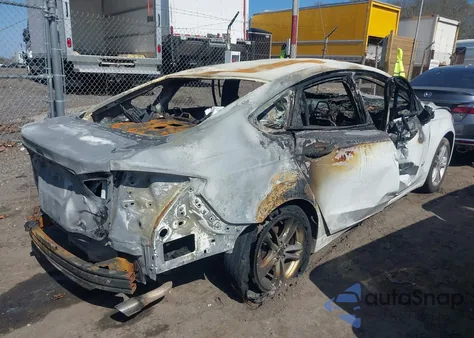 2018 Ford Fusion Hybrid Se z USA, uszkodzony, nr VIN 3FA6P0LU8JR115828